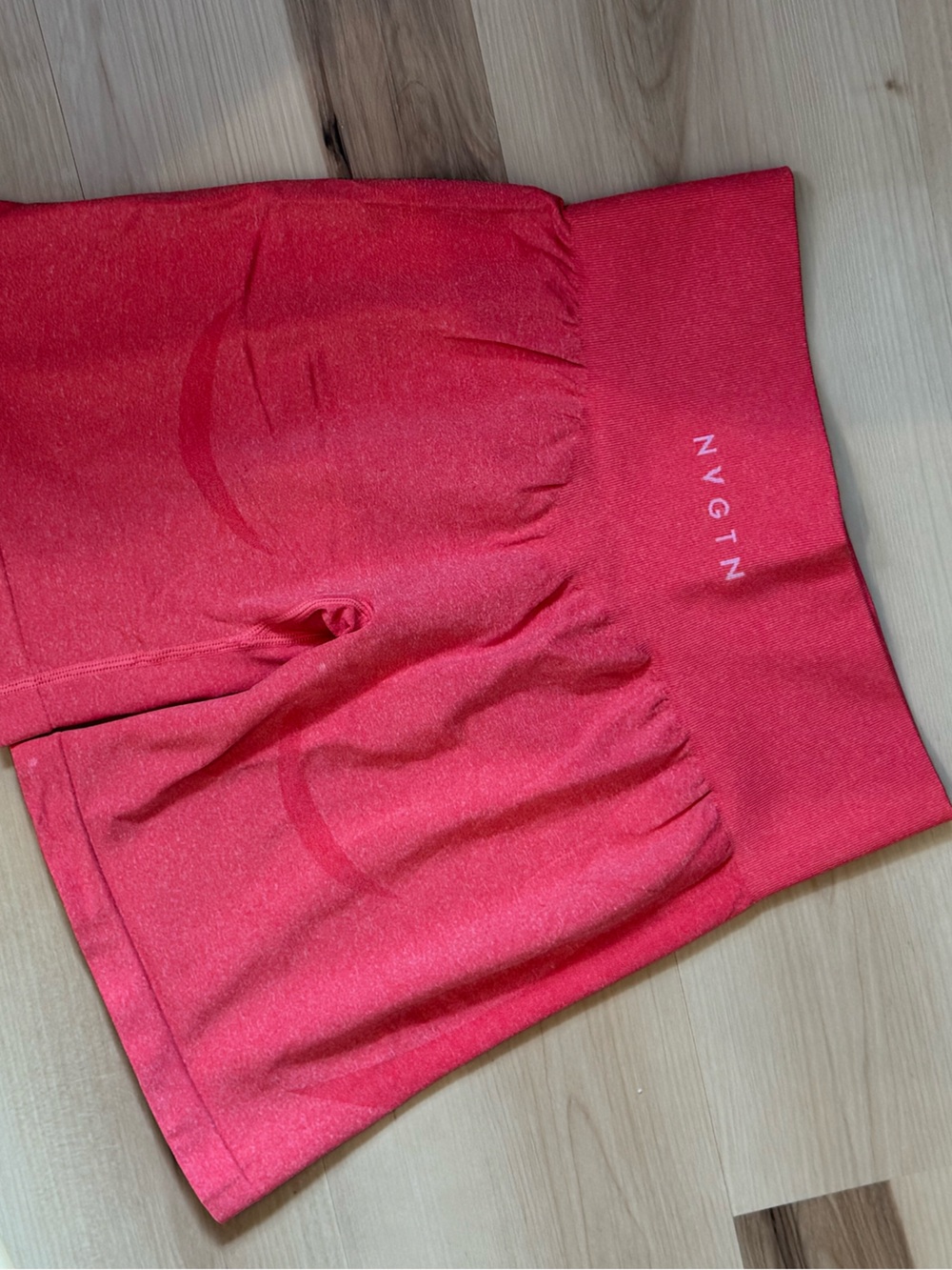 NVGTN Women's Coral-Red Pink Seamless High-Waist Athletic Shorts Large